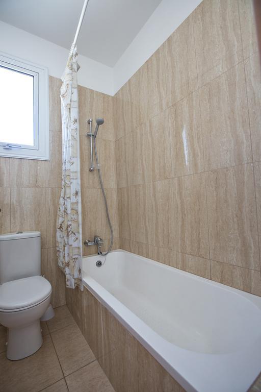Avra Villas Paralimni Kamer foto
